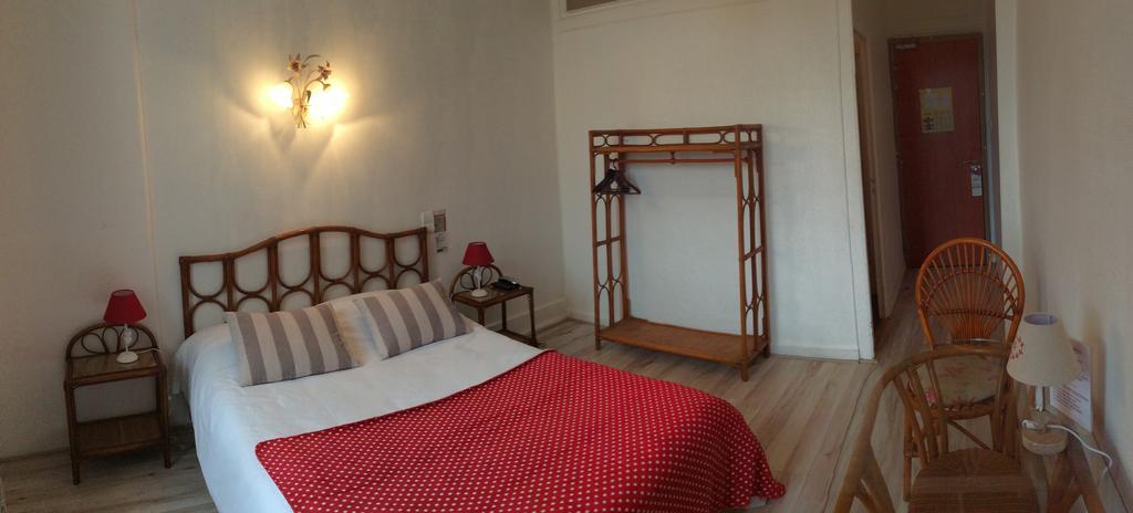 Hotel De La Paix Λιμόζ Δωμάτιο φωτογραφία
