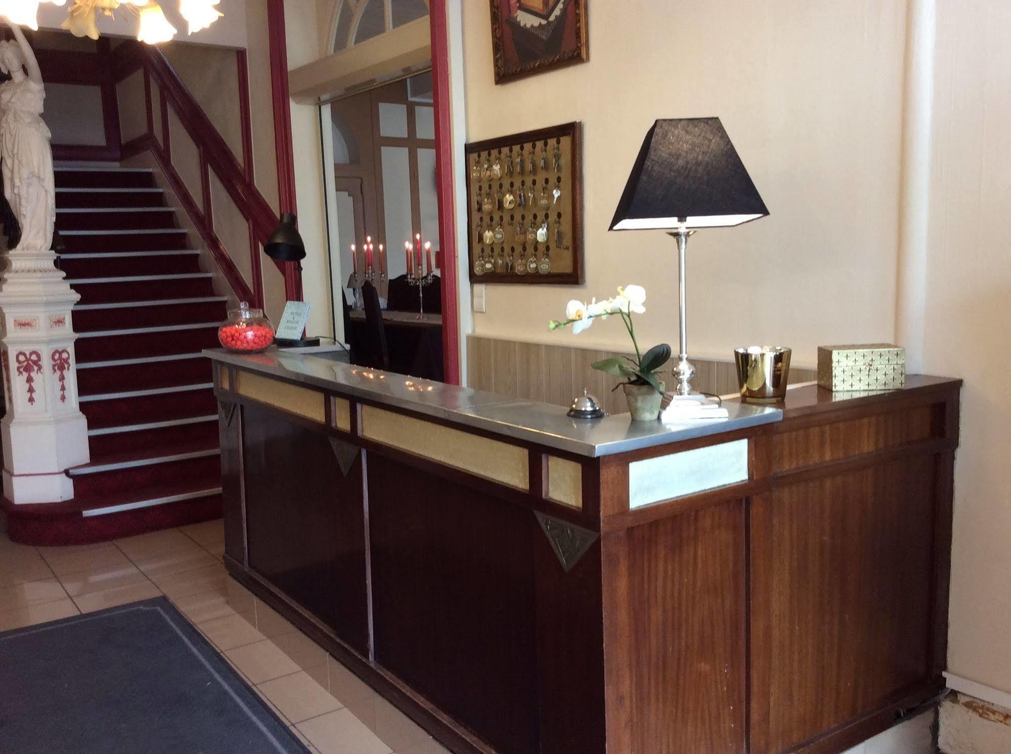 Hotel De La Paix Λιμόζ Εξωτερικό φωτογραφία
